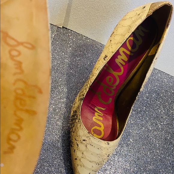 Women’s Sam Edelman hazel pointed toe pump - Picture 3 of 4